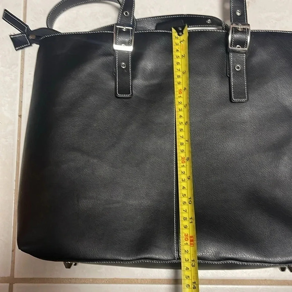 Black  bag - Picture 7 of 7